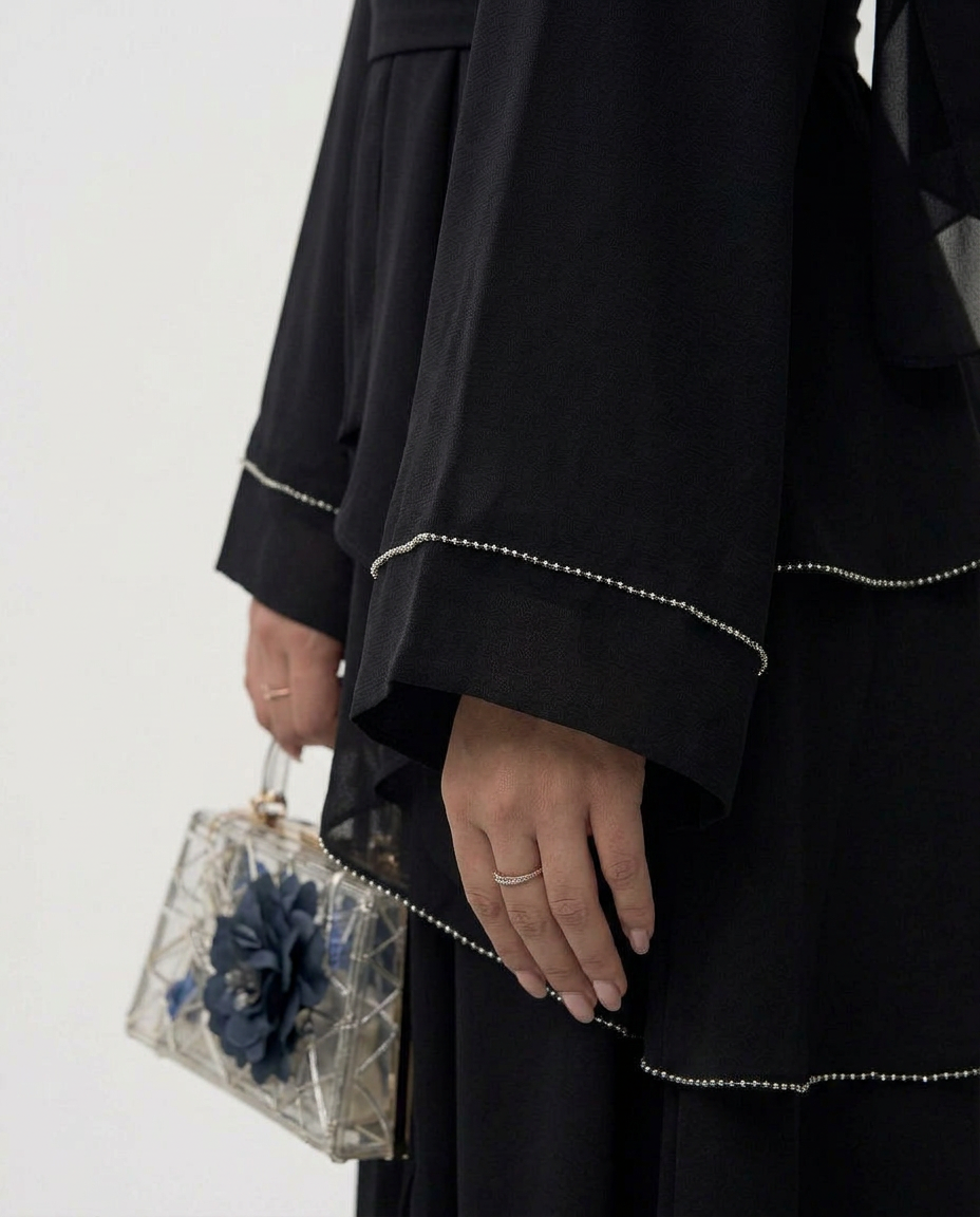 Abaya AYA — La légèreté en mouvement