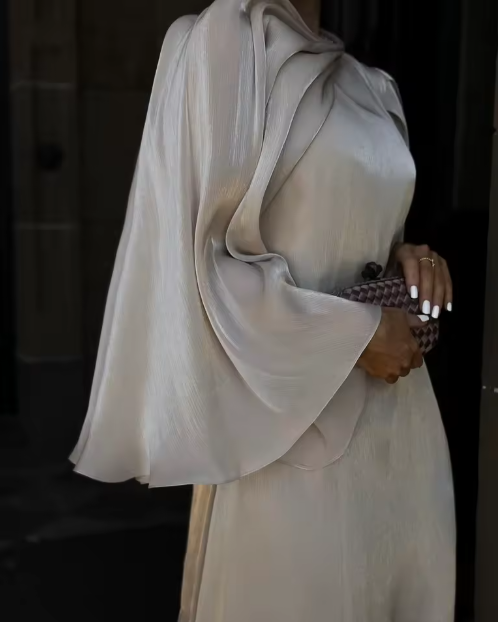 Ameera — Élégance royale, fluidité parfaite