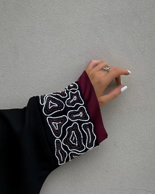 Marjan — Élégance contrastée, signature graphique