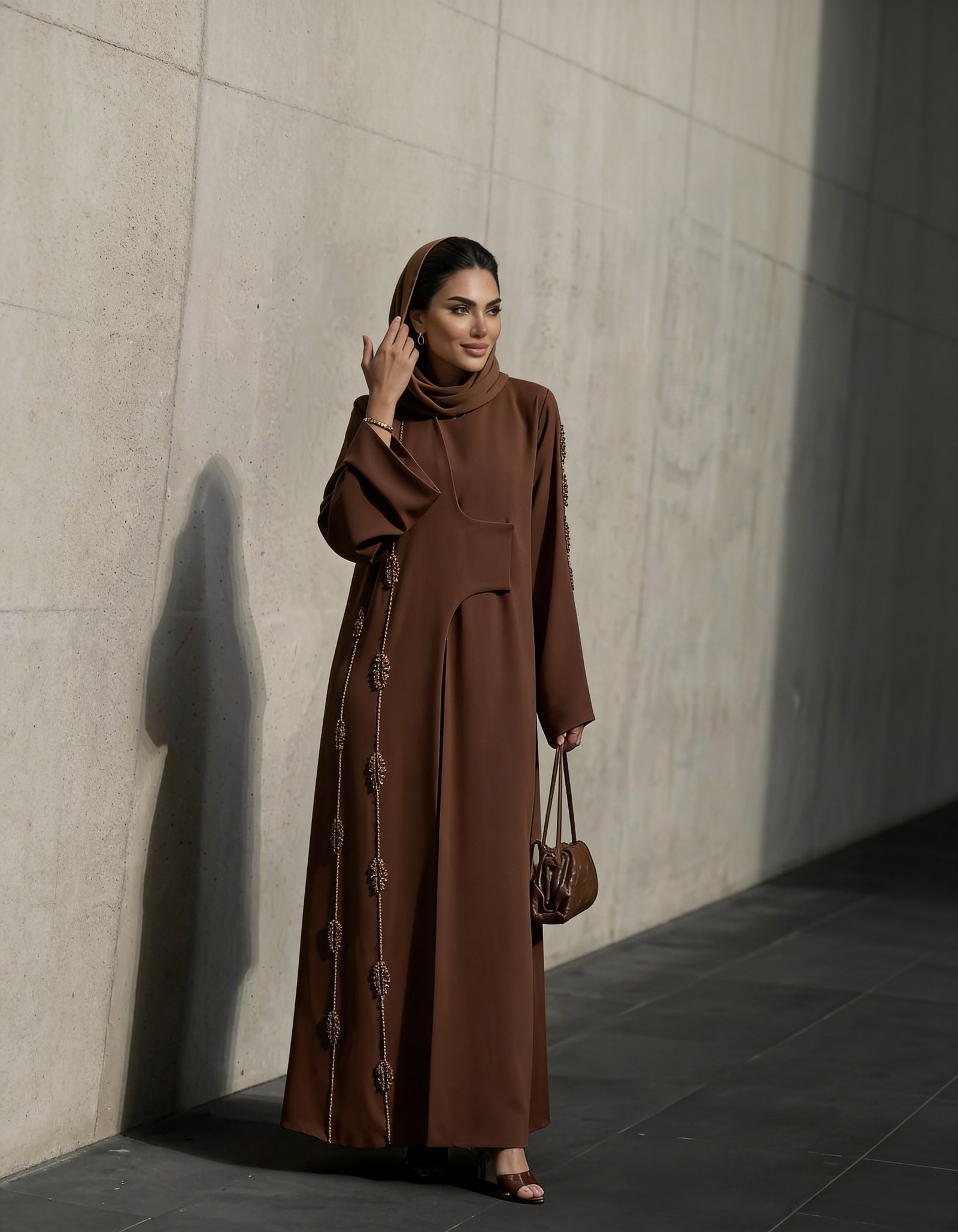 Hiba — Élégance moderne, détail signature