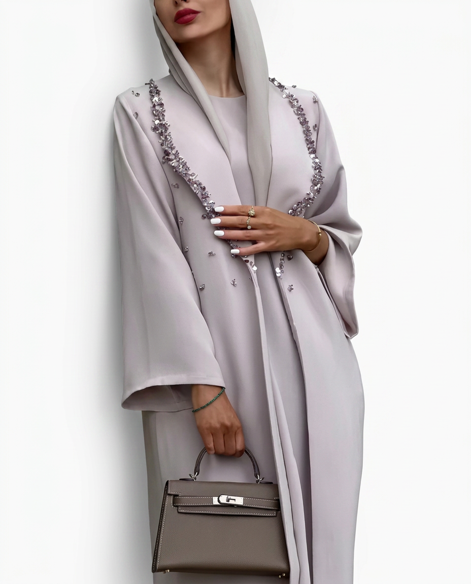 Yara — Élégance fluide, allure contemporaine