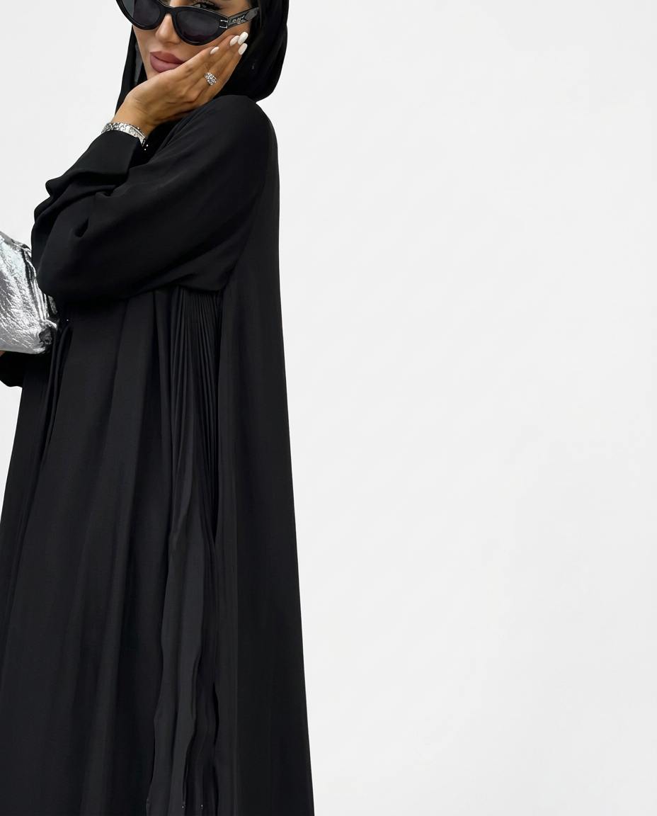 Amal — Élégance fluide, signature plissée